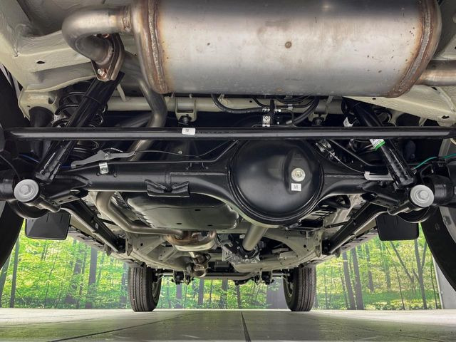 ����肪���ꂢ�Ȃ����ɁA�h�K���H�̎{�H���I�X�X���B�~��n��͂������A���ݕ��ɂ��Z���̕���A��Ń}�����E�E�B���^�[�X�|�[�c���������ɂ��D�]���������Ă���܂��B