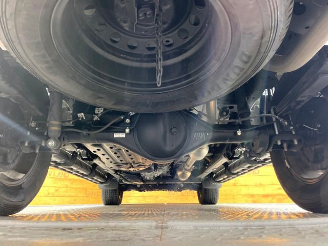 ����肪���ꂢ�Ȃ����ɁA�h�K���H�̎{�H���I�X�X���B�~��n��͂������A���ݕ��ɂ��Z���̕���A��Ń}�����E�E�B���^�[�X�|�[�c���������ɂ��D�]���������Ă���܂��B