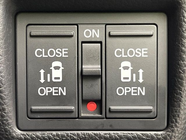 �y�����p���[�X���C�h�h�A�z�X�}�[�g�L�[��^�]�Ȃ̃X�C�b�`�Ō�ȗ����X���C�h�h�A�̊J���\���d��������͂����ăh�A���J����K�v�������A�����Ȃ��q�l�ł��ȒP�ɊJ���߂ł����K�ł���