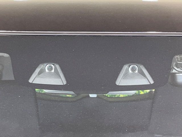 �y�X�Y�L �Z�[�t�e�B�T�|�[�g�z���s���ɑO���̎ԗ�����F�����A�Փ˂������Ȏ��͌x��ƃu���[�L�ŏՓˉ���Ɣ�Q�y�����A�V�X�g�B�����S�Ƀh���C�u�����y���݂��������܂��B