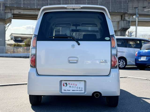 ���X�͍s�c�����R���̊��ˌ����_�̋߂��ɓX�܂��������܂��B���Ԃł��A�N�Z�X���₷���ꏊ�Ɍ�����܂��B�d�Ԃł��z���̍ۂ��Ŋ���JR���������w�܂ł��}���ɎQ��܂��B���C�y�ɂ��₢���킹������!