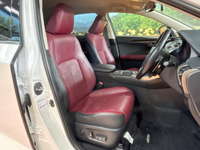 �^�]�ȃV�[�g���͎g�p�������Ȃ��A�ǍD�ȏ�ԂƂȂ��Ă��܂��B���J�Ɏg���Ă������Ƃ��悭�킩��܂��ˁB