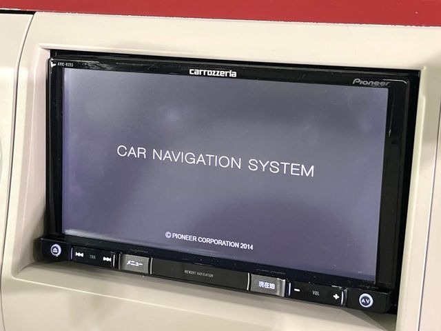 �y�i�r�Q�[�V�����z�g���₷���i�r�ŖړI�n�܂ł�������ē����Ă���܂��B�e��I�[�f�B�I�Đ��@�\���[�����Ă���A���Ԃ̉^�]������Ɋy�����Ȃ�܂�!!