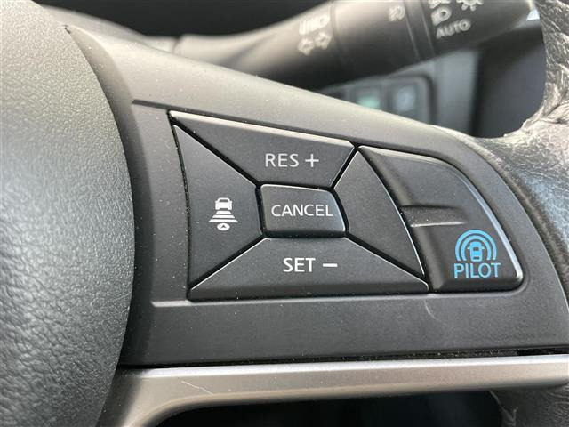 セレナ2.0 ハイウェイスター プロパイロット エディション