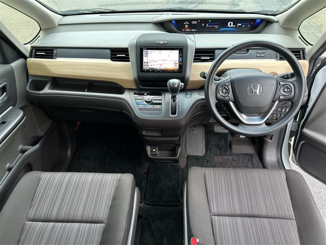 フリード1.5 G ホンダセンシング