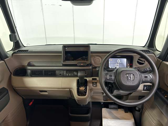 N-BOXジョイ モノトーン