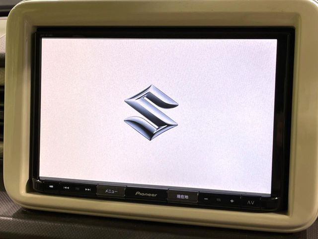 �y����8�^�i�r�z�l�C�̏����i�r�𑕔��B�I�[�f�B�I�@�\���[�����Ă���ABluetooth�ڑ�����΂������̃X�}�z��MP3�v���C���[�̉��y���Đ��\!�����̉^�]������Ɋy�����Ȃ�܂�!!