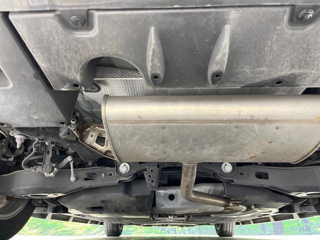 下回りがきれいなうちに、防錆加工の施工がオススメ。降雪地域はもちろん、沿岸部にお住いの方や、趣味でマリン・ウィンタースポーツをされる方にご好評いただいております。