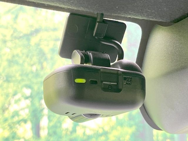 �y�h���C�u���R�[�_�[�z�h���C�u���R�[�_�[����!���s���͂������A������^�]�⎖�̂ɑ��������ہA�f���ŋL�^���A����̃��X�N�ɔ����܂��B���L�^�pSD�J�[�h�͂��q�l�����g�ł��������������K�v������܂��B