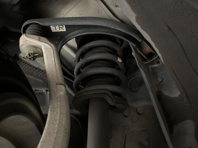 ���Ԃ����S���Ă���肢�������ׂɂ́A�����̒���_�����������܂���B�T�[�r�X�T�|�[�g(�L���ۏ�)�ł͖����_�������񋟂��Ă���A���S�̃J�[���C�t�����߂�������������T�|�[�g�̐��������Ă��܂��B