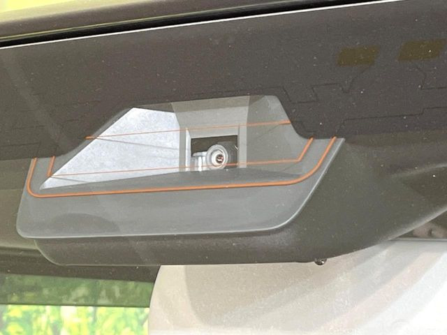 �y�X�Y�L �Z�[�t�e�B�T�|�[�g�z���s���ɑO���̎ԗ�����F�����A�Փ˂������Ȏ��͌x��ƃu���[�L�ŏՓˉ���Ɣ�Q�y�����A�V�X�g�B�����S�Ƀh���C�u�����y���݂��������܂��B