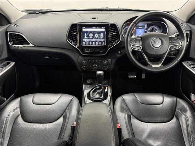 チェロキーリミテッド 4WD