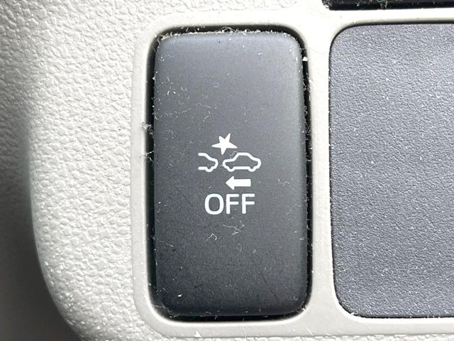 �y�X�}�[�g�A�V�X�g�z���s���ɑO���̎ԗ�����F�����A�Փ˂������Ȏ��͌x��ƃu���[�L�ŏՓˉ���Ɣ�Q�y�����A�V�X�g�B�����S�Ƀh���C�u�����y���݂��������܂��B