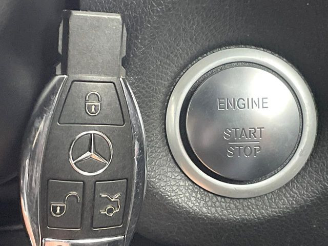 ���L�[���X�S�[(�X�}�[�g�G���g���[�@�\):�L�[���g�킸�ɉ�����G���W���n�����ł���L�[���X�S�[�B�L�[��g�ɂ��邾���Ńh�A�������ł���@�\�B�G���W���n�����{�^�������������ł��B