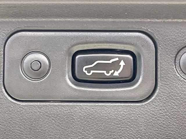 �y�p���[�o�b�N�h�A�z�X�}�[�g�L�[��^�]�Ȃ̃{�^�������������Ń��A�Q�[�g�������ŊJ���܂�!�ו��������Ă��鎞��A�����ʒu�ɂ���o�b�N�h�A��߂�ۂɕ֗��ȋ@�\�ł���