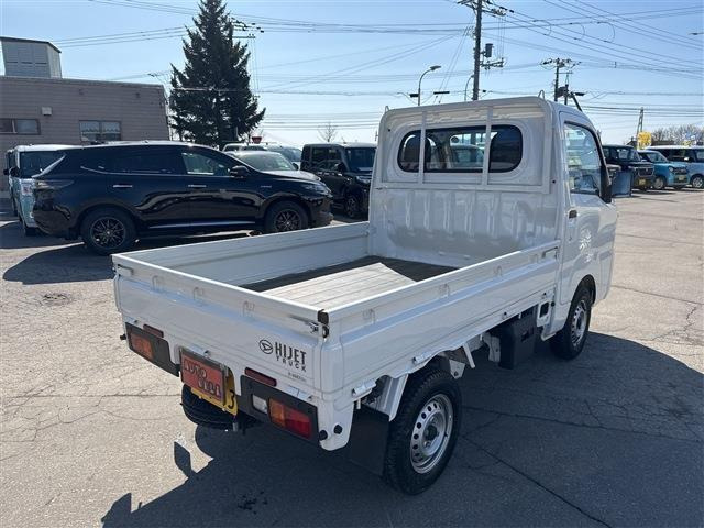 �S�������̔��\�ł�!�����̂��q�l�ɂ͏��ނȂǗX���őΉ������Ă��������Ă���܂��B�f�ډ摜�̂ق��A���v�]�ӏ��̉摜���z�M�������܂������C�y�ɂ��₢���킹��������!�����̔��̎��т������������܂��B