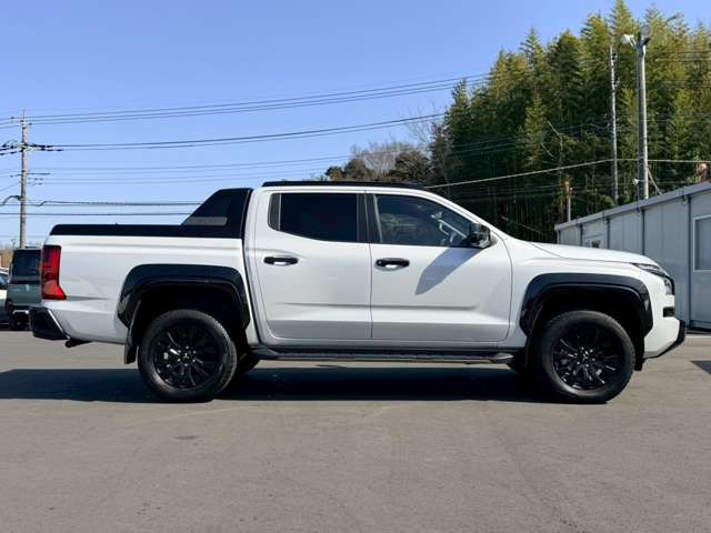 ���X�݌ɂ͊O���A�����N���[�j���O��ɓW�����A�����Ď��̏C�����̗L���A���[�^�[��������̗L������O�ҋ@�ւɂ�錟����S����{���Ă���܂��B�Ԍ��A�����A����h�������ЂőΉ��ł��܂��̂ł����S���������B