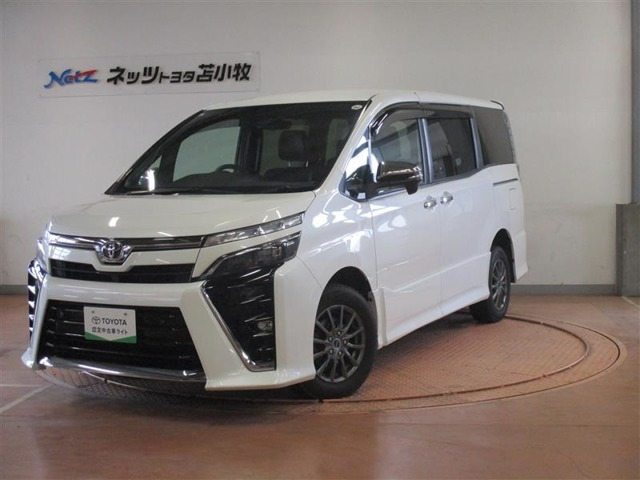 ヴォクシー2.0 ZS 煌III 4WD