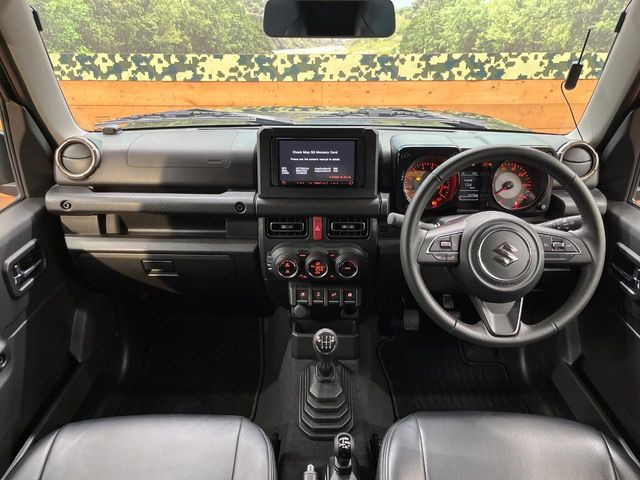 グループ総在庫数約30,000台!!全国の系列店からメーカー・車種問わずご紹介出来るので、あなたにピッタリのお車が見つかるはずです♪まずはお問い合わせ下さい☆