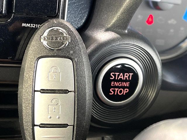 �y�C���e���W�F���g�L�[�z�J�o����|�P�b�g�ɓ��ꂽ�܂܂ł��h�A�̎{���E�������\�ȃX�}�[�g�L�[�𑕔��B�G���W���̃I���E�I�t�����J�M�����o���K�v����������Ƃ��Ă��֗��ł���