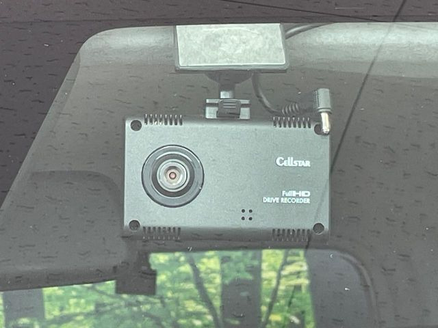 �y�h���C�u���R�[�_�[�z�h���C�u���R�[�_�[����!���s���͂������A������^�]�⎖�̂ɑ��������ہA�f���ŋL�^���A����̃��X�N�ɔ����܂��B���L�^�pSD�J�[�h�͂��q�l�����g�ł��������������K�v������܂��B