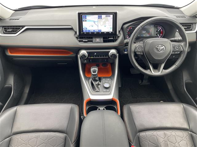 RAV42.0 アドベンチャー 4WD