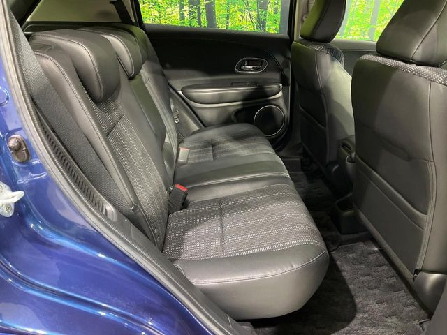 �y�n�[�t���U�[�V�[�g�z�������ƍ���S�n�𗼗������l�C�̃V�[�g���w�ʁE���ʂ̃t�@�u���b�N�f�ނ́A�ʋC���̗ǂ��⊊��ɂ����ɗD��Ă��܂��B�C���╞���ɍ��E���ꂸ���K�ɂ���肢�������܂��B