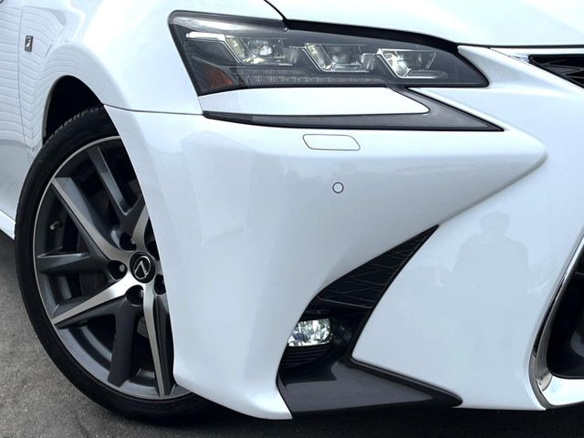 �y�O��LED�w�b�h���C�g�z�X�^�C���b�V���Ȍ����ڂ̎O��LED�w�b�h���C�g�𑕔���X�^�C�������łȂ��A��Ԃ̑��s�����E�ǍD�ň��S���Ă���肢�������܂��B