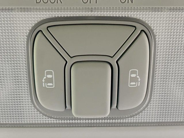 �y�����p���[�X���C�h�h�A�z�X�}�[�g�L�[��^�]�Ȃ̃X�C�b�`�Ō�ȗ����X���C�h�h�A�̊J���\���d��������͂����ăh�A���J����K�v�������A�����Ȃ��q�l�ł��ȒP�ɊJ���߂ł����K�ł���