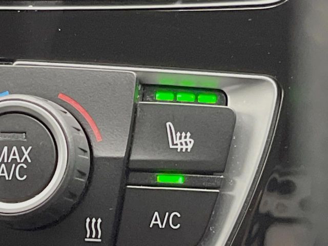 ���t�����g�V�[�g�q�[�e�B���O:�^�]�ȁE����ȋ��ɎO�i�K�Œ��߂��\�ȃV�[�g�q�[�^�[�𑕔����Ă���܂��B�G�߂��킸���K�ɂ��g�p���������܂��B