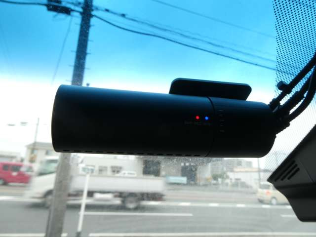 ���ł͕K���i�̃h���C�u���R�[�_�[��������̎��̏؋���!!�O��^�C�v�̎�舵����������܂��􂨋C�y�ɂ����k�������܂���