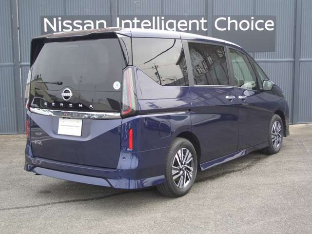 セレナ2.0 ハイウェイスターV