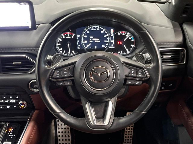 �y�����v�����X�e�A�����O�z�㎿�Ȋv���g�p���邱�ƂŁA��ɂ����������݂ƂĂ��^�]���₷���n���h���ł���