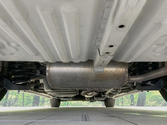 ����肪���ꂢ�Ȃ����ɁA�h�K���H�̎{�H���I�X�X���B�~��n��͂������A���ݕ��ɂ��Z���̕���A��Ń}�����E�E�B���^�[�X�|�[�c���������ɂ��D�]���������Ă���܂��B