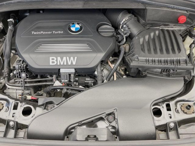 �����X�ł́A�e���[�J�[�̐�p�f�f�e�X�^�[�𓱓��B���Ǝ��i�����e�N�j�J���X�^�b�t���풓���Ă���܂��̂ŁA������̍ۂɂ����S���Ă����p���������܂��B