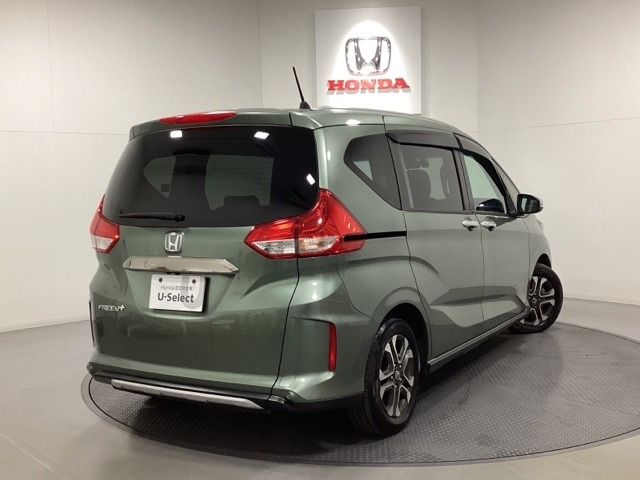 フリード+1.5 クロスター