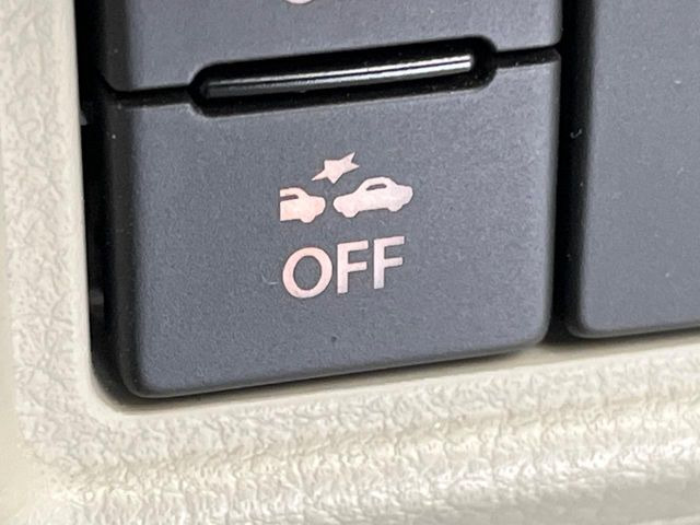 �y�X�Y�L �Z�[�t�e�B�T�|�[�g�z���s���ɑO���̎ԗ�����F�����A�Փ˂������Ȏ��͌x��ƃu���[�L�ŏՓˉ���Ɣ�Q�y�����A�V�X�g�B�����S�Ƀh���C�u�����y���݂��������܂��B