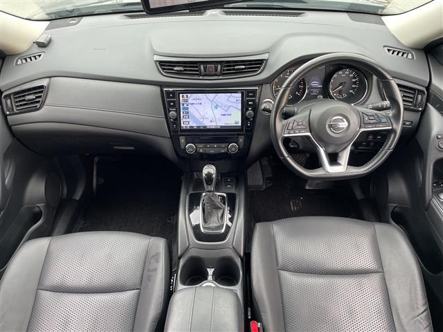 エクストレイル2.0 20Xi Vセレクション 4WD