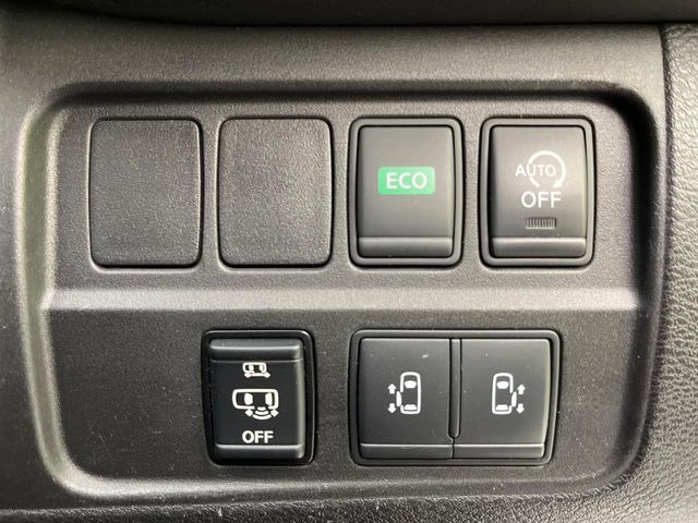 セレナ2.0 ハイウェイスター Vセレクション