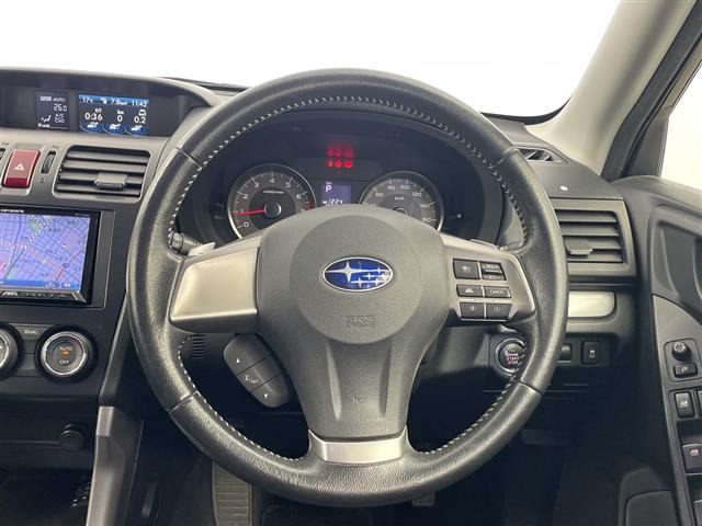 フォレスター2.0i-L アイサイト 4WD