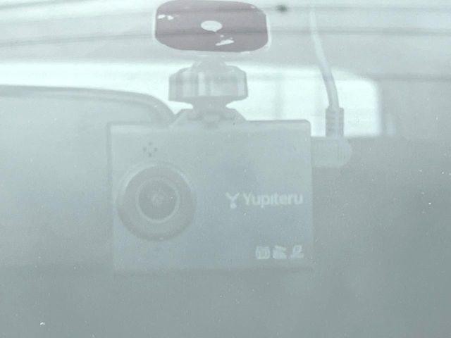 �y�h���C�u���R�[�_�[�z�h���C�u���R�[�_�[����!���s���͂������A������^�]�⎖�̂ɑ��������ہA�f���ŋL�^���A����̃��X�N�ɔ����܂��B���L�^�pSD�J�[�h�͂��q�l�����g�ł��������������K�v������܂��B