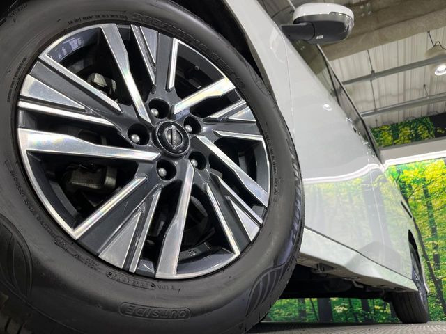 �y����16�C���`�A���~�z�C�[���z�O�ςɃ}�b�`���������A���~�z�C�[���𑕒����Ă���܂��B�e��ЊO�A���~�z�C�[����A�X�^�b�h���X�^�C�����戵�����Ă���܂��B���񂲑��k����������