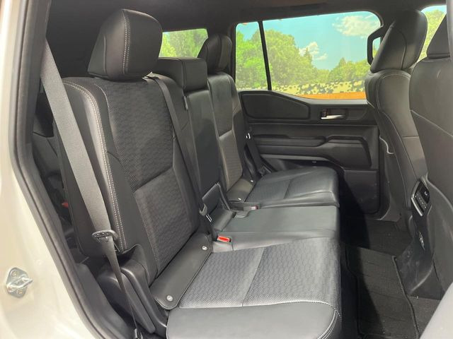 �L�X�Ƃ���2��ڃV�[�g�͋��Z���������A���S�n�����K!�F�B��Ƒ��Ƃ̂��o�����ɂ҂�����ł��B�x�r�[�V�[�g��`���C���h�V�[�g�g�p�������K�ɂ��߂�������������\���ȋ�Ԃ��m�ۂ��Ă��܂��B