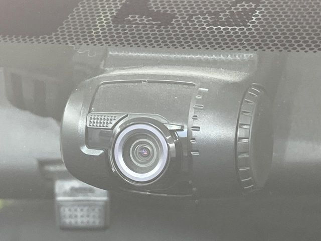 �y�h���C�u���R�[�_�[�z�h���C�u���R�[�_�[����!���s���͂������A������^�]�⎖�̂ɑ��������ہA�f���ŋL�^���A����̃��X�N�ɔ����܂��B���L�^�pSD�J�[�h�͂��q�l�����g�ł��������������K�v������܂��B