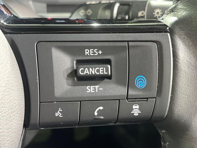 �y�v���p�C���b�g�z�������H�ł̒��������s���y��!!�a�؎��Ə��񑖍s�̃V�[���ŁA�A�N�Z���E�u���[�L�E�X�e�A�����O�������Ő��䂵�A�������^�]�̕��S���y�����Ă���܂���