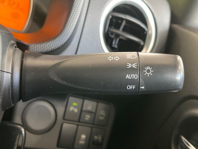 �y�I�[�g���C�g�z����̖��邳�ɉ����Ď����Ńw�b�h���C�g�̓_���E�������ł���@�\�ł�!���C�g�̕t���Y��E�����Y��Ȃǂ������Ȃ�A�J�̓���[���̑��s�����S!�g���l���ʉߎ����֗��ł��ˁ�