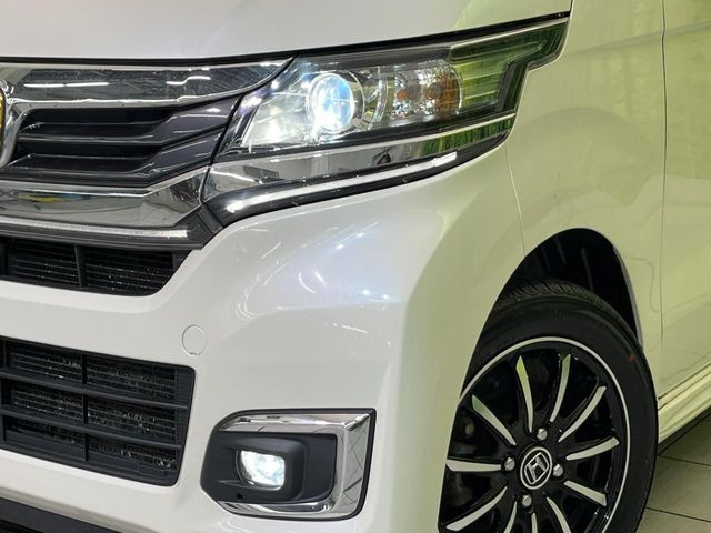 �w�b�h���C�g��e�[�������v&�A���~�z�C�[�����̊e��R�[�e�B���O���I�X�X�����Ă���܂��B�����Y�����̉��΂݂≘���}���A���ꂢ�ȏ�Ԃ������e�i���X���X�ŕۂĂ܂���