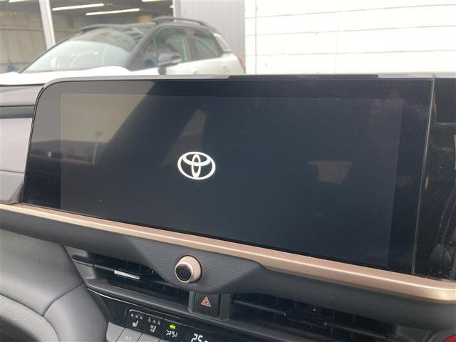 クラウンスポーツ2.5 Z E-Four 4WD