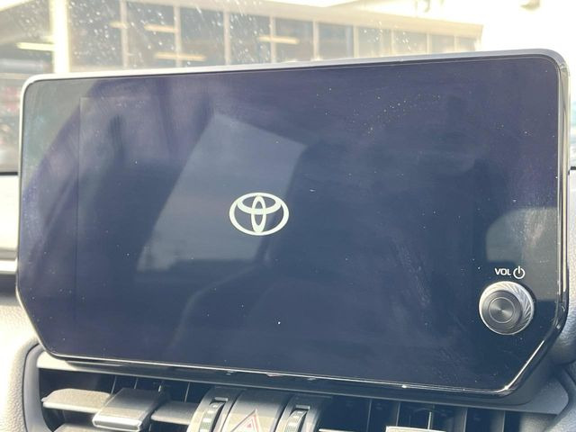 �y10.5�C���` �f�B�X�v���C�I�[�f�B�I�z���ʂ̃f�B�X�v���C��AppleCarPlay��AndroidAuto�����p�\�B�傫�ȉ�ʂŃX�}�z�i�r�A�v���������p���������܂���