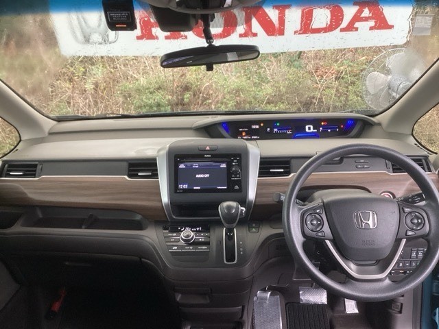 フリード1.5 G ホンダセンシング